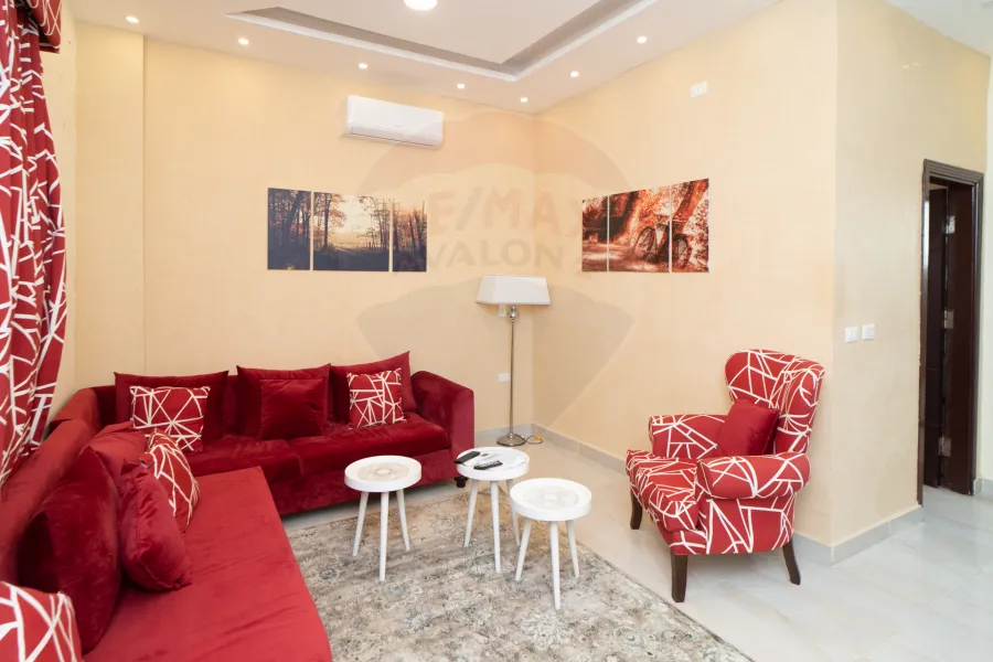 فيلا للايجار المفروش 330 م كينج مريوط (منطقة البنوك)