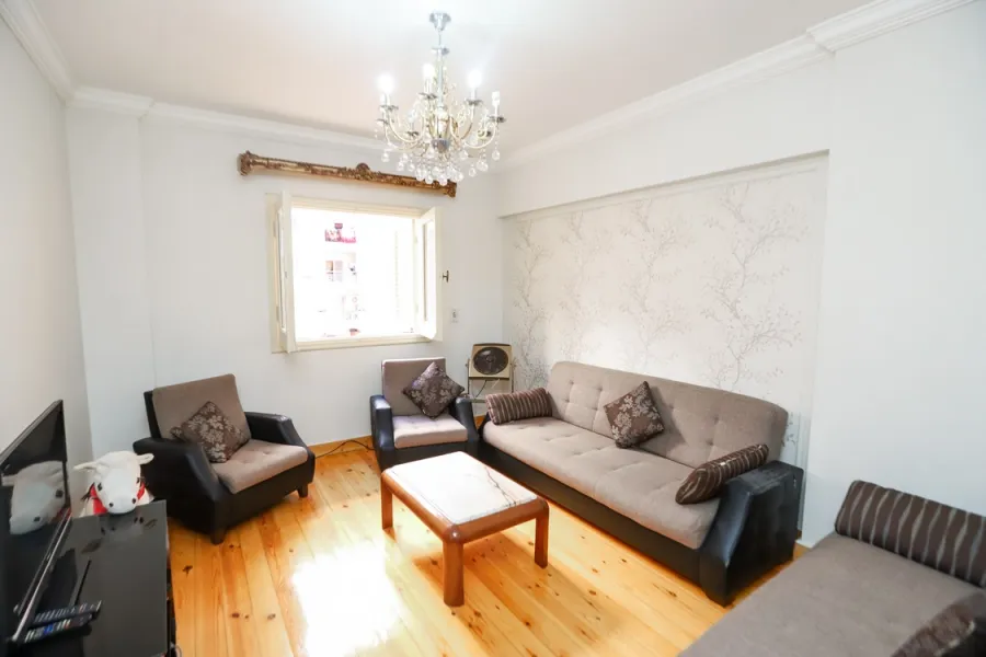 Apartment for sale 220m Louran (Kiroseiz compound-branched from Sharawy St.)