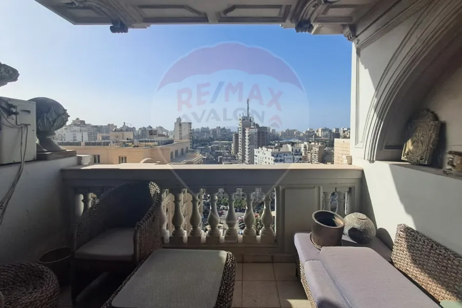 شقة للإيجار المفروش 200 م سموحة (ش فوزي معاذ