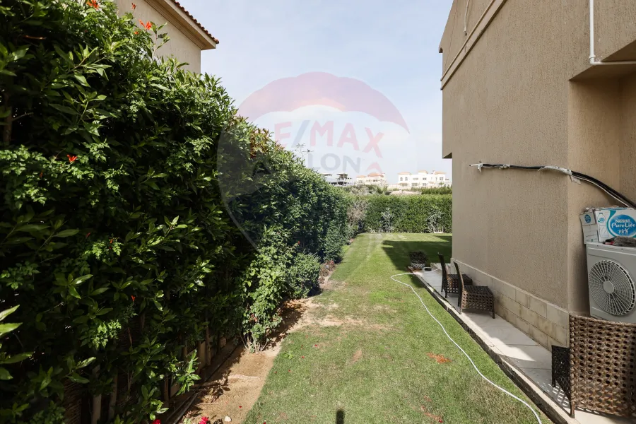 Twin House villa for sale King Mariout (Alex West - directly on the golf) 422m