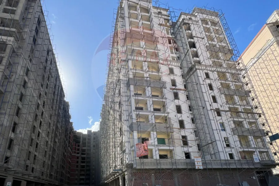 شقة للبيع 155 م سموحة (مروج)