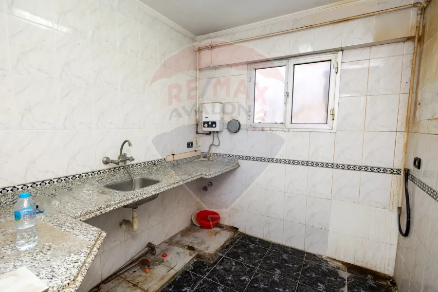 شقة للبيع 173 م فلمنج (على الترام)