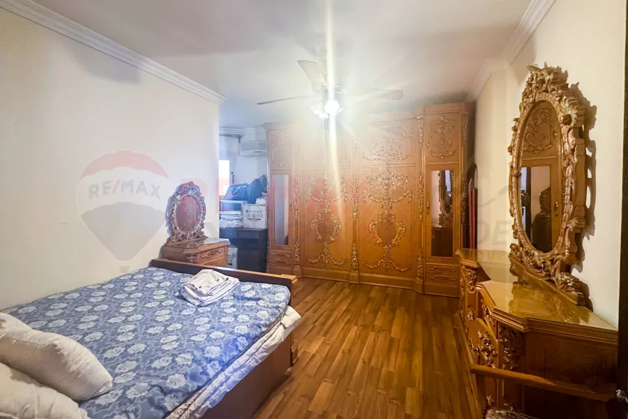 Furnished apartment for rent 227 m Gleem (Mostafa Maher St.)