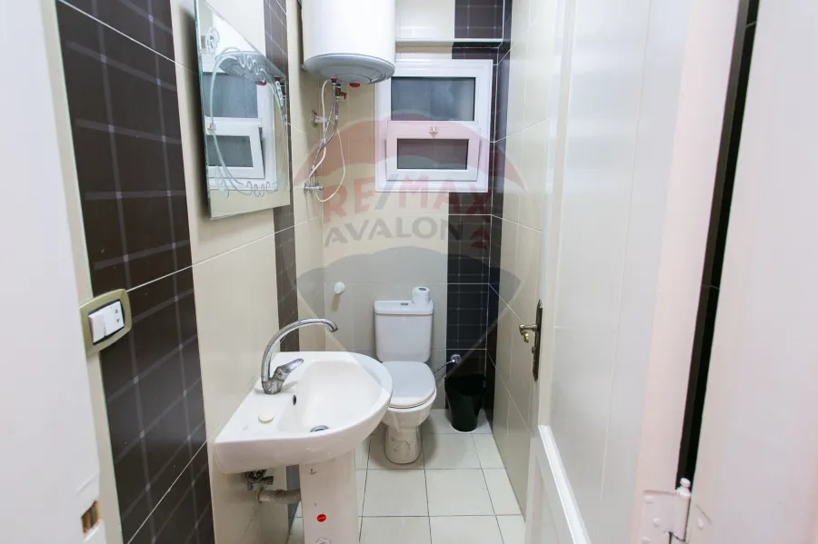 Apartment for sale 155 m Camp Chezar (steps from Sea & university bridge)