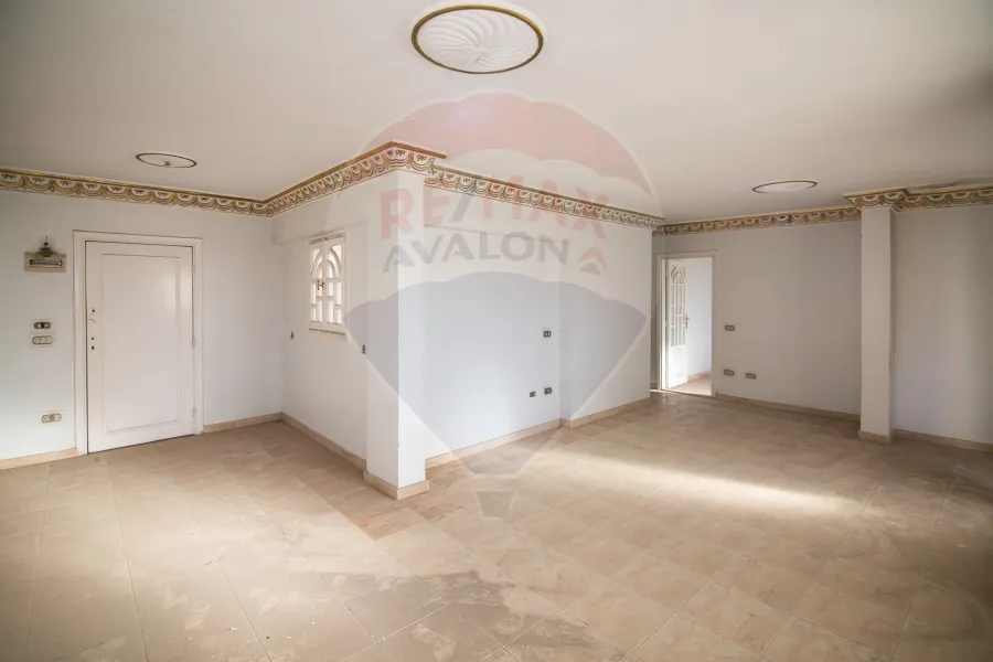 Duplex apartment for sale 250 m Gleem (branched from Zahran Rushdi Street)