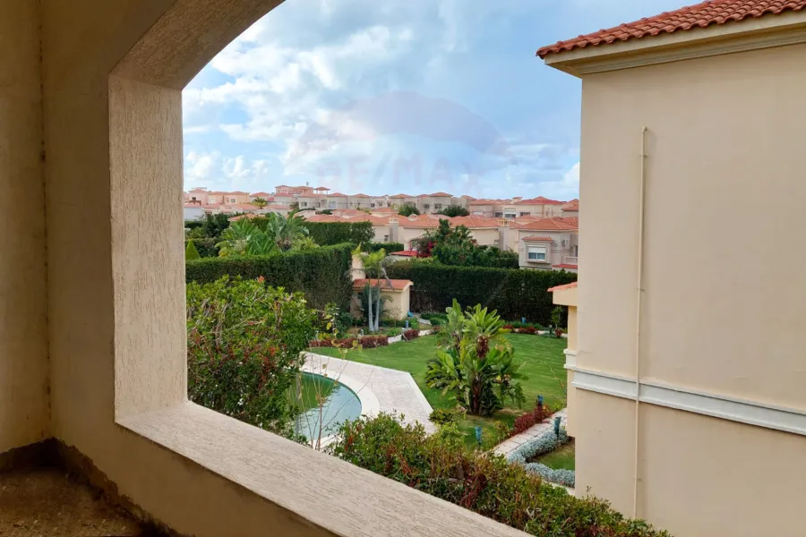 فيلا مستقلة للبيع كينج مريوط (كومباوند اليكس ويست)