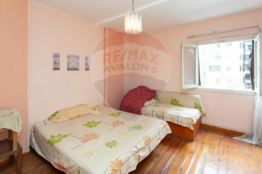 Apartment for sale 145 m Gleem (Al-Misk Street - steps from the sea)