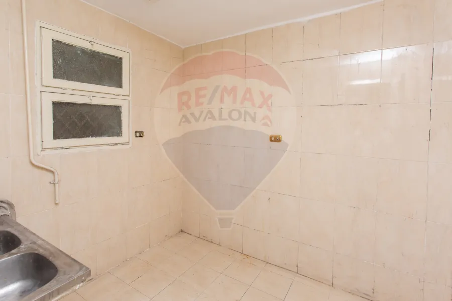 Apartment for sale 145 m Glim (Hadaya Pasha St.- Steps from the sea)