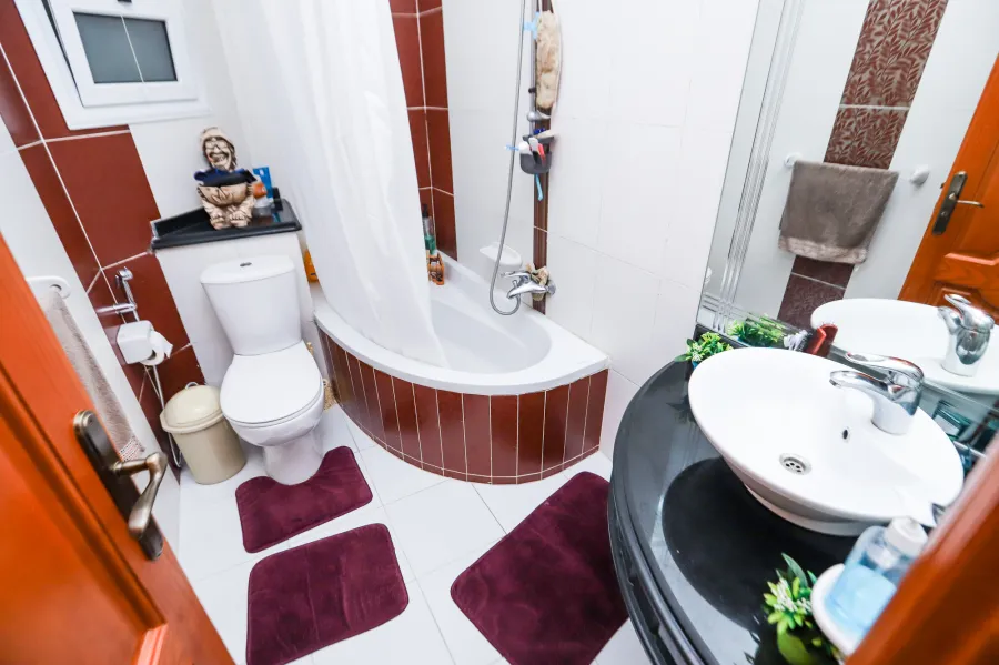 Apartment For Sale 160m Zezinia (Steps From Abou qier St.)