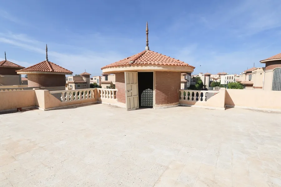 Villa 570m for Sale King Marriot (Al Orouba Compound)