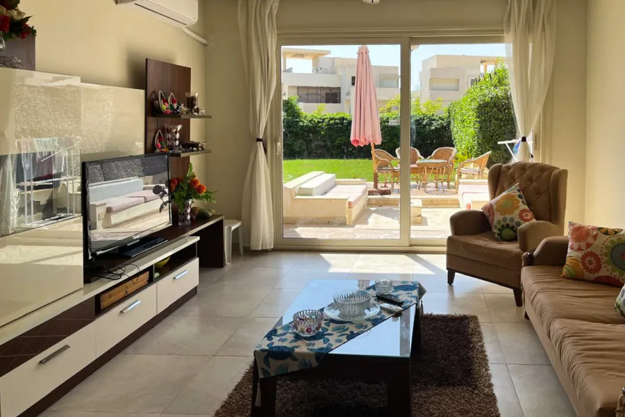 فيلا تاون هاوس للبيع (هاسيندا باي - سيدي عبد الرحمن) 320 م