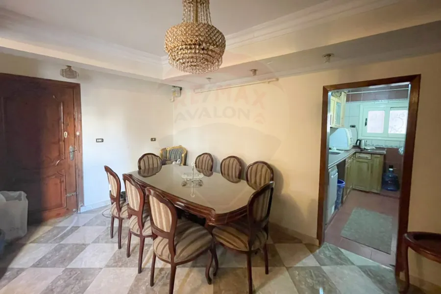 شقة للايجار المفروش 110م  جناكليس  (ش محمد باشا)