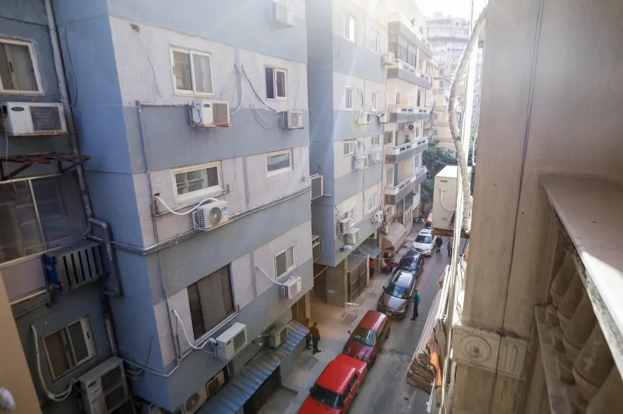 شقة للبيع 225م سابا باشا (ش مصطفى أبو هيف)