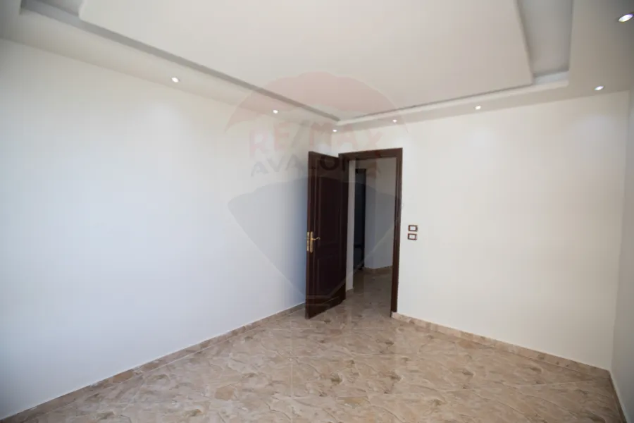 شقة للبيع 156 م المندرة (خلف مساكن شيراتون المنتزه)