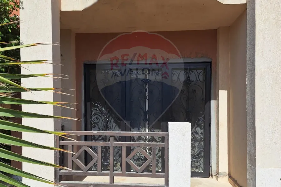 شالية للبيع الساحل (إماريتس هايتس) - 100 م  +  25 م حديقة -