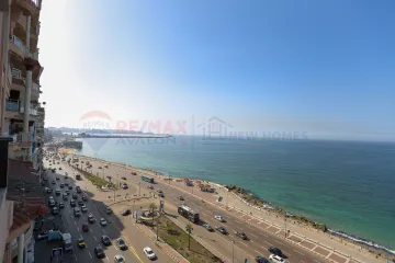 شقة للبيع 332 م  كامب شيزار ( على البحر مباشرة - عمارة براند )