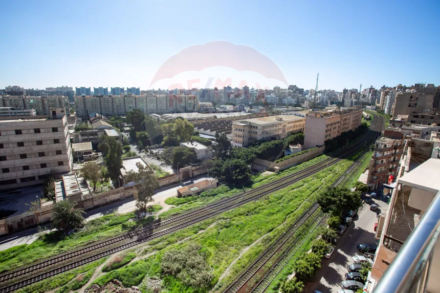 شقة مرخصة للبيع 185 م كفر عبده (ش ابراهيم شريف)