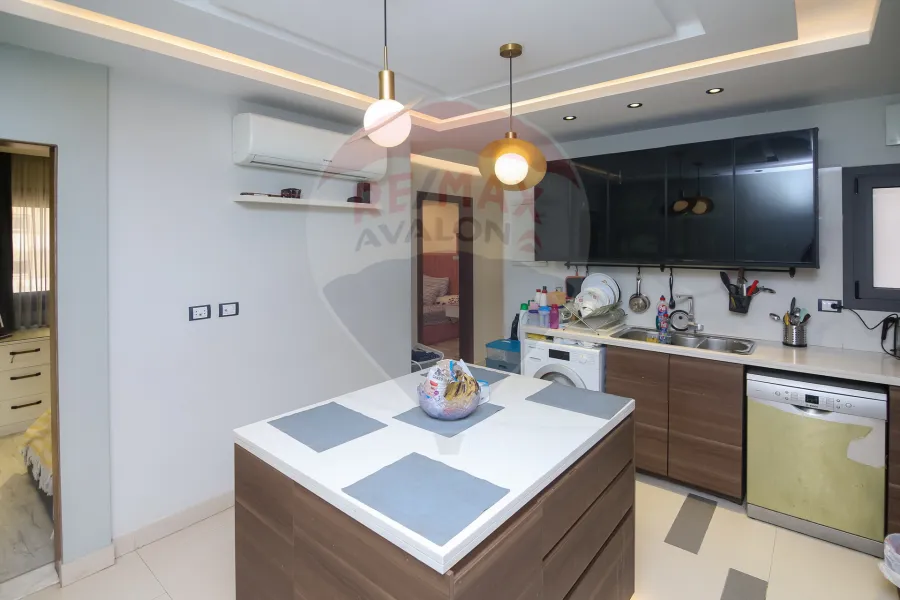 Apartment for sale 225 m Laurent (Al-Eqbal St.)