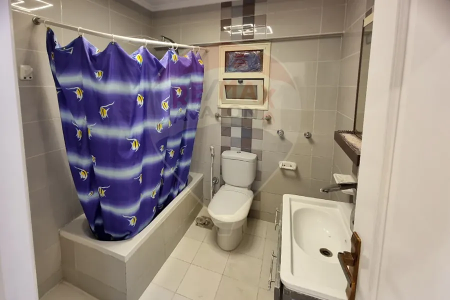 شقة للبيع 125 م سيدي بشر (بجوار الهيلتون)