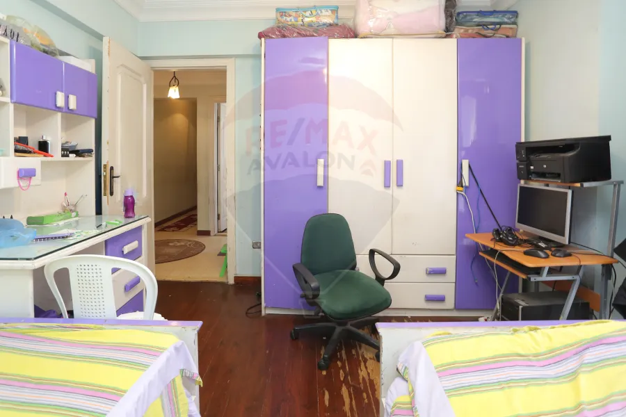 شقة للبيع 156 م سموحة (ش كمال الدين صلاح)