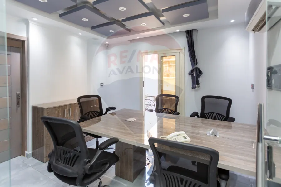 Administrative apartment for rent furnished 220 m in Janaklis (Al-Hurriya Road)