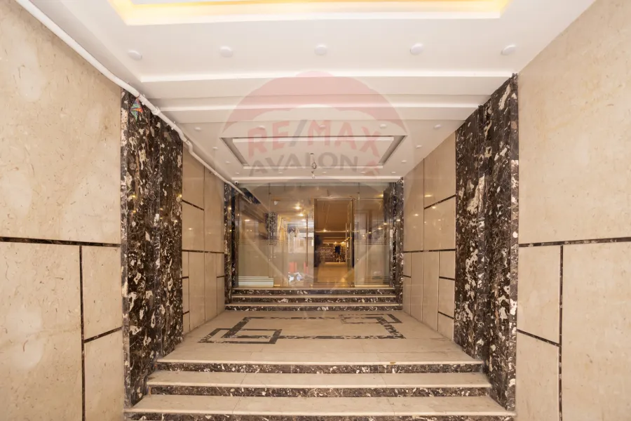 شقة للبيع 140 م لوران  (ش الاقبال)