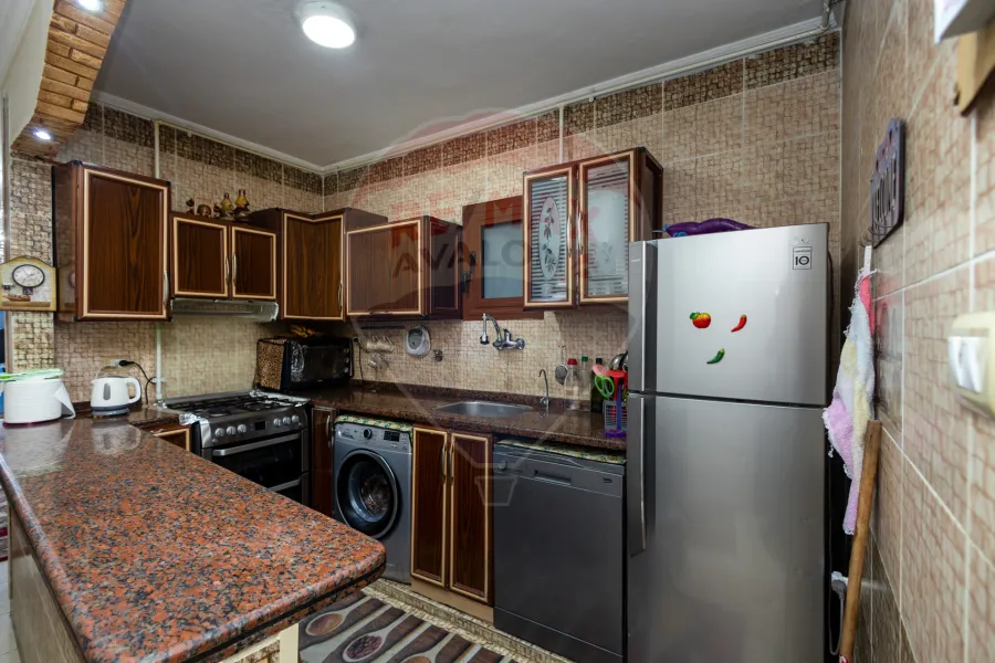 Apartment for sale 145 m Montazah (Al-Malik Hafny St.)