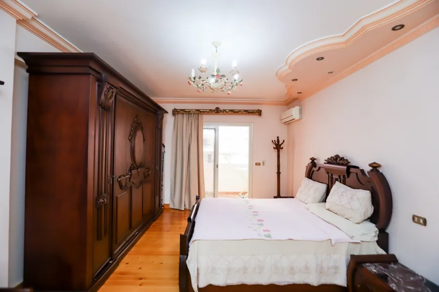 Apartment for sale 220m Louran (Kiroseiz compound-branched from Sharawy St.)