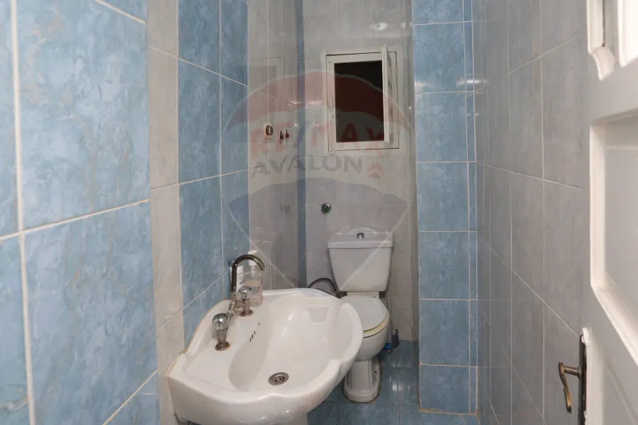 شقة للبيع 140 م لوران (متفرع من ش ابوقير)