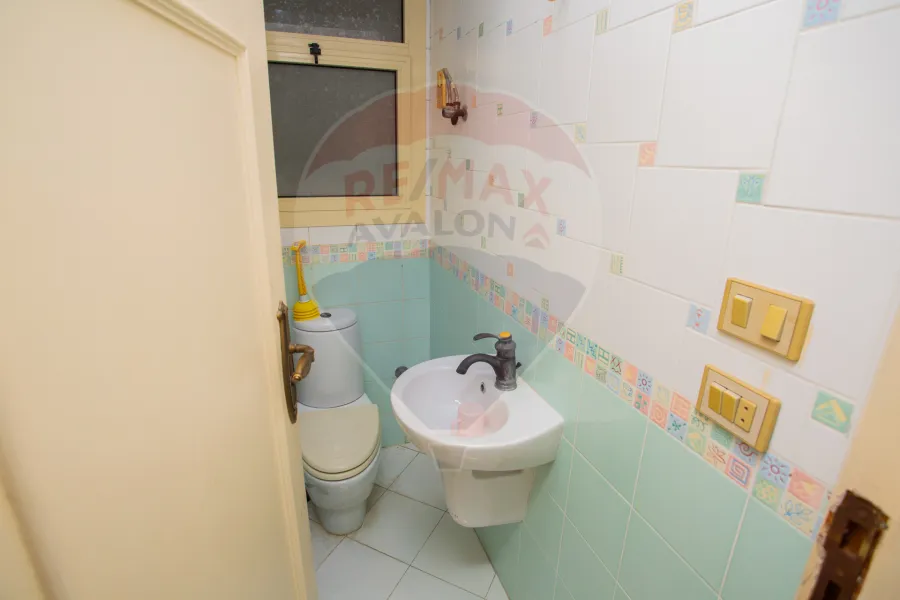 Apartment for sale 180 m Smouha (Next to Grand Plaza Hotel)