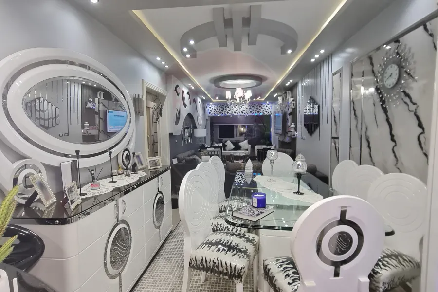 Apartment for sale 140 m Ibrahima (Memphis St.- full direct view of the tram)