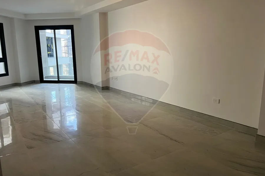 Apartment for sale 177 m Smouha (Skyline)