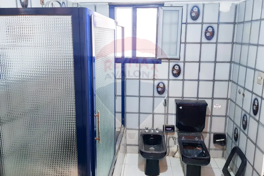 شقة للإيجار 140 م سان ستيفانو (متفرع من الترام)