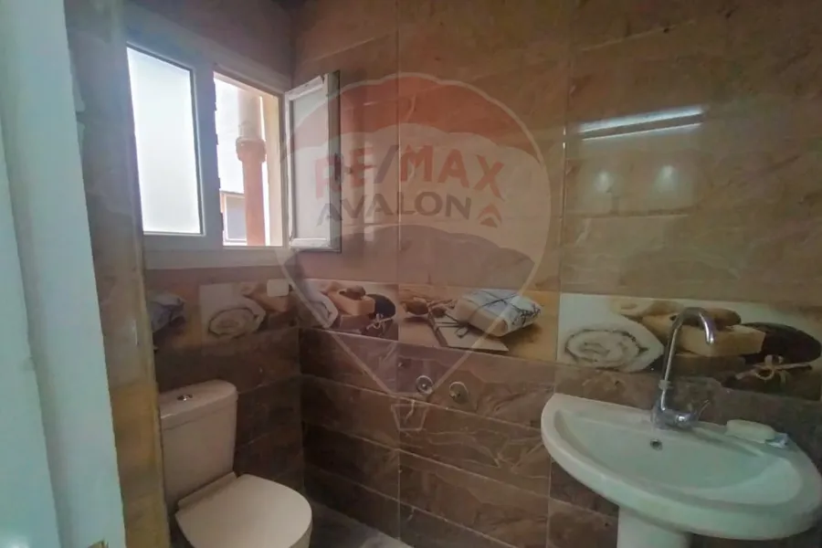 شقة للبيع 175 بولكلي (ش ونجيت)