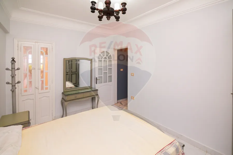 فيلا ستاند ألون للبيع (قرية بدر)  200 م + 120 م جاردن - صف أول بحر - 13,500,000 ج