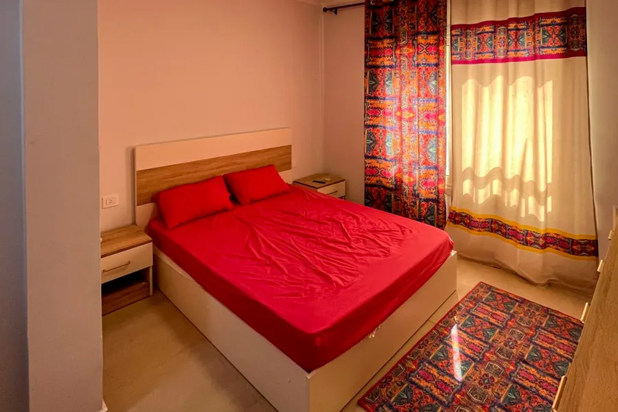 شاليه بروف للبيع (سي فيو - رأس الحكمة)  85 م