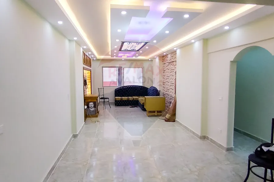 شقة للإيجار 125 م سموحة (كومباوند حدائق السرايا)