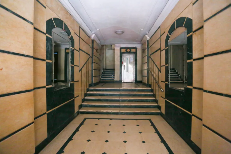 شقه للإيجار 125م ونجت متفرع من مصطفى كامل