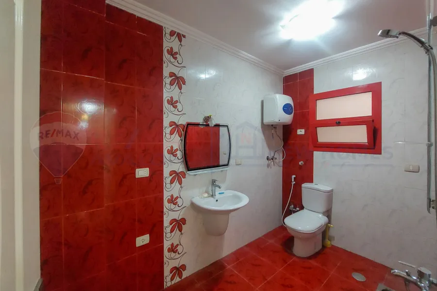 شقة للايجار قانون جديد 283 م سموحة الجديدة (كومباوند سموحة انترانس - بجوار نادي الإتحاد)