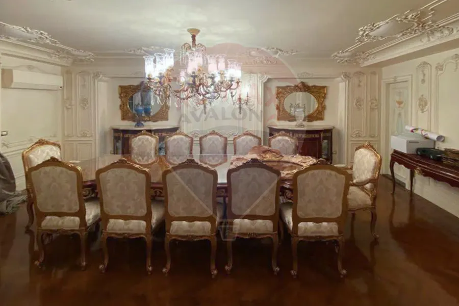 شقة للبيع 365 م سموحة (ش فوزي معاذ  - برج براند)