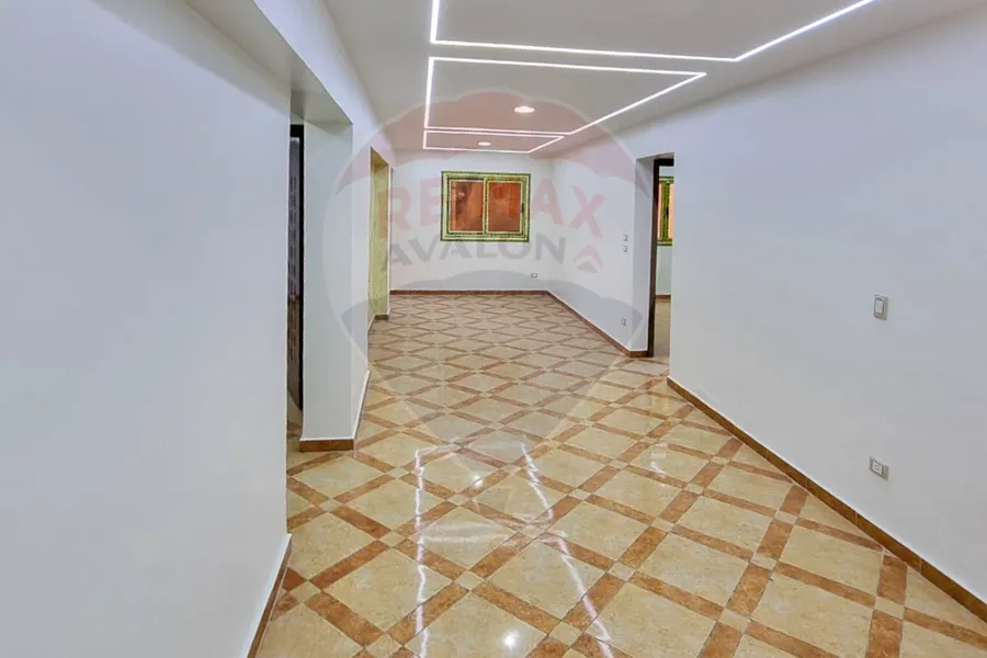 شقة للبيع 210 م ميامي  (علي البحر)