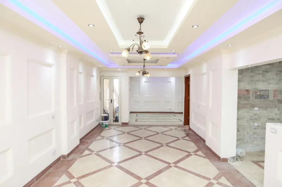 Apartment for sale 220m Smouha- Fawzy Moaaz st.