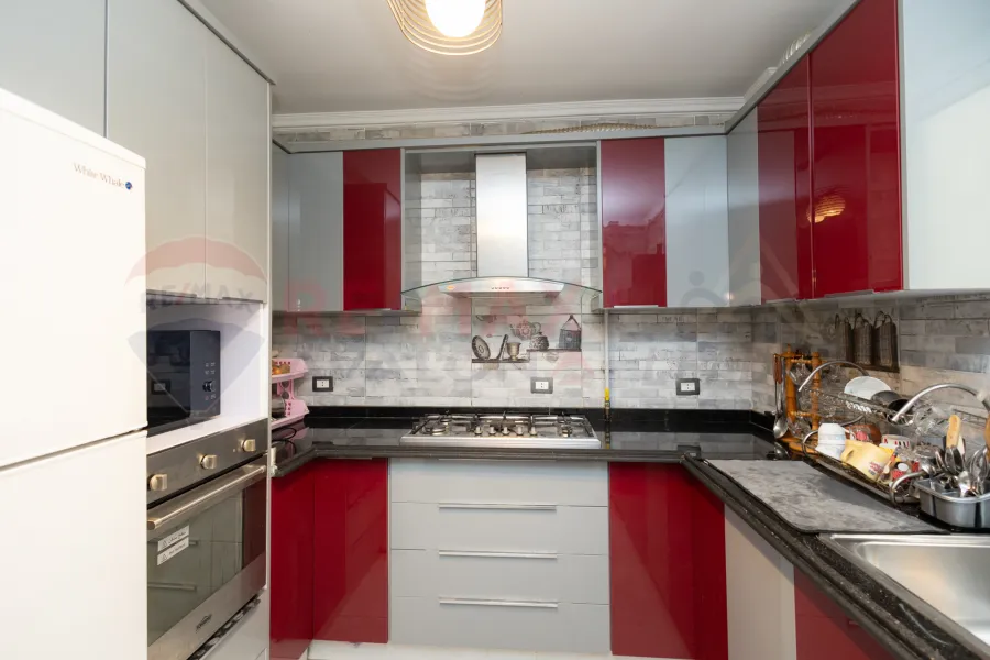 Apartment for sale 110 m Moharram Bek (Al-Abadiya)