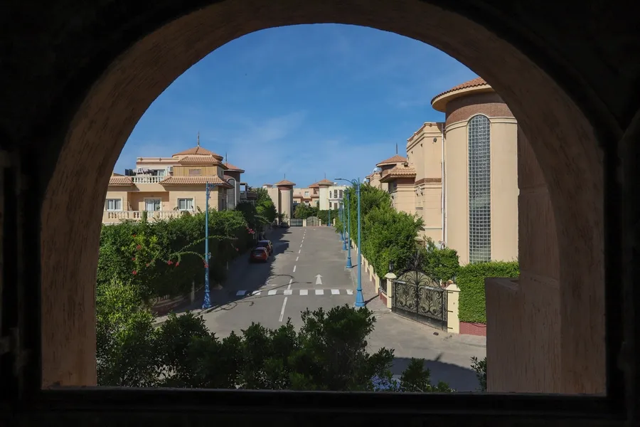 Villa 570m for Sale King Marriot (Al Orouba Compound)