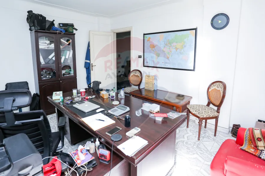 Administrative unit For Sale 60 m roushdy (sorya st)