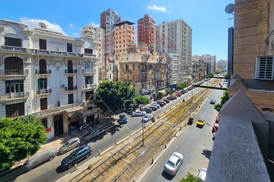 Administrative apartment for rent 250 m Al-Azarita (directly on the tram)