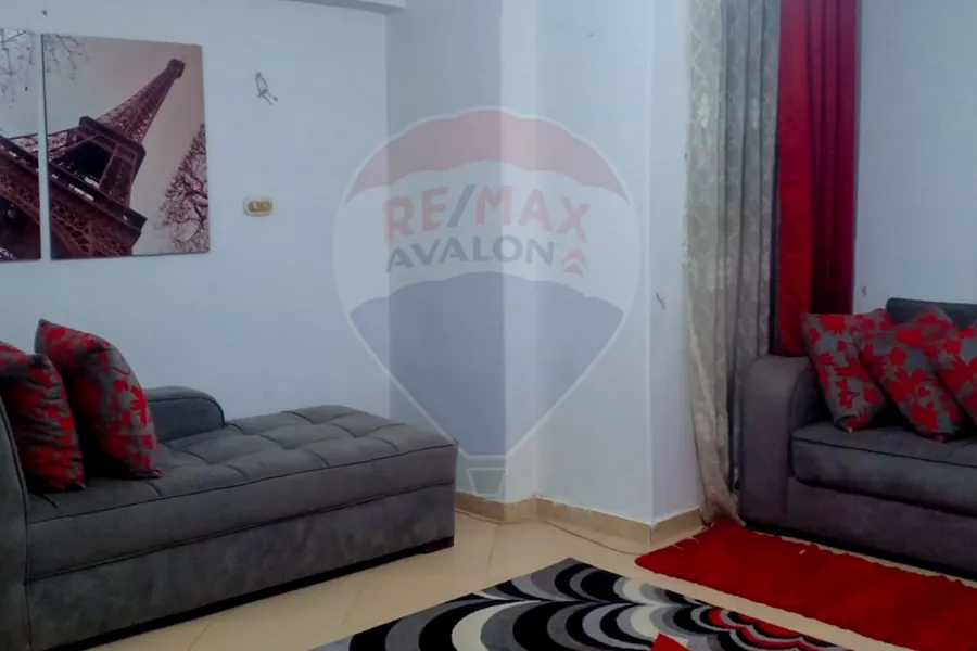 شقة للبيع 115 م فلمنج (ش النسفي - بجوار مدرسة الرمليه)