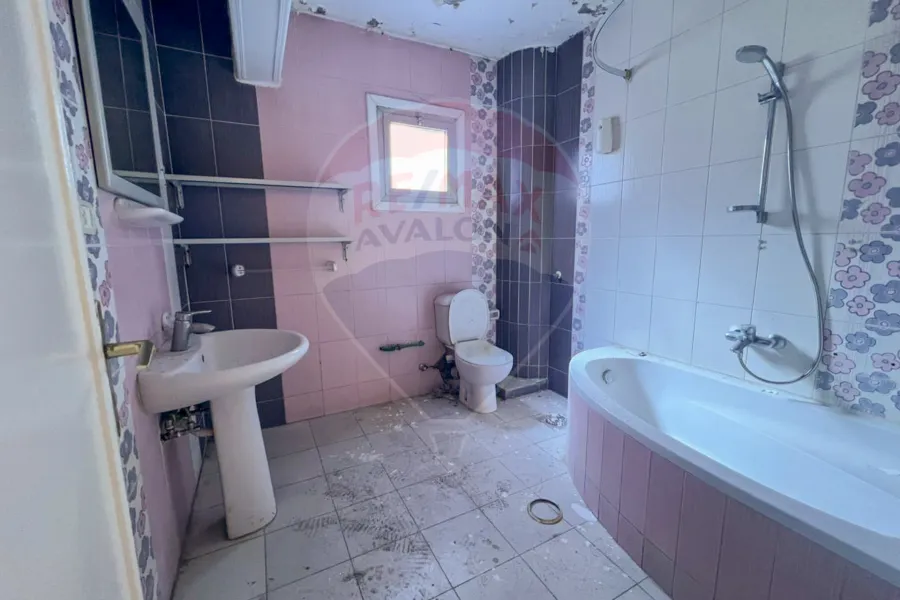 Apartment for sale 120 m Rushdi (Al Moaaskar Al Romani)