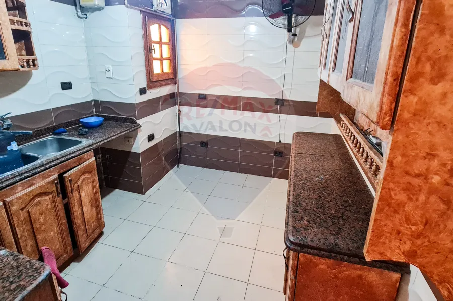 شقة للايجار 170 م سبورتنج (خطوات من شارع ابوقير - بوابه النادي)