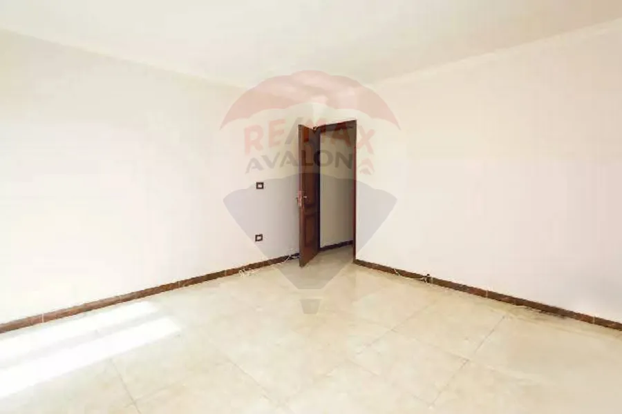 شقة للبيع 115 م صافي سبورتنج (خطوات من نادي سبورتنج)